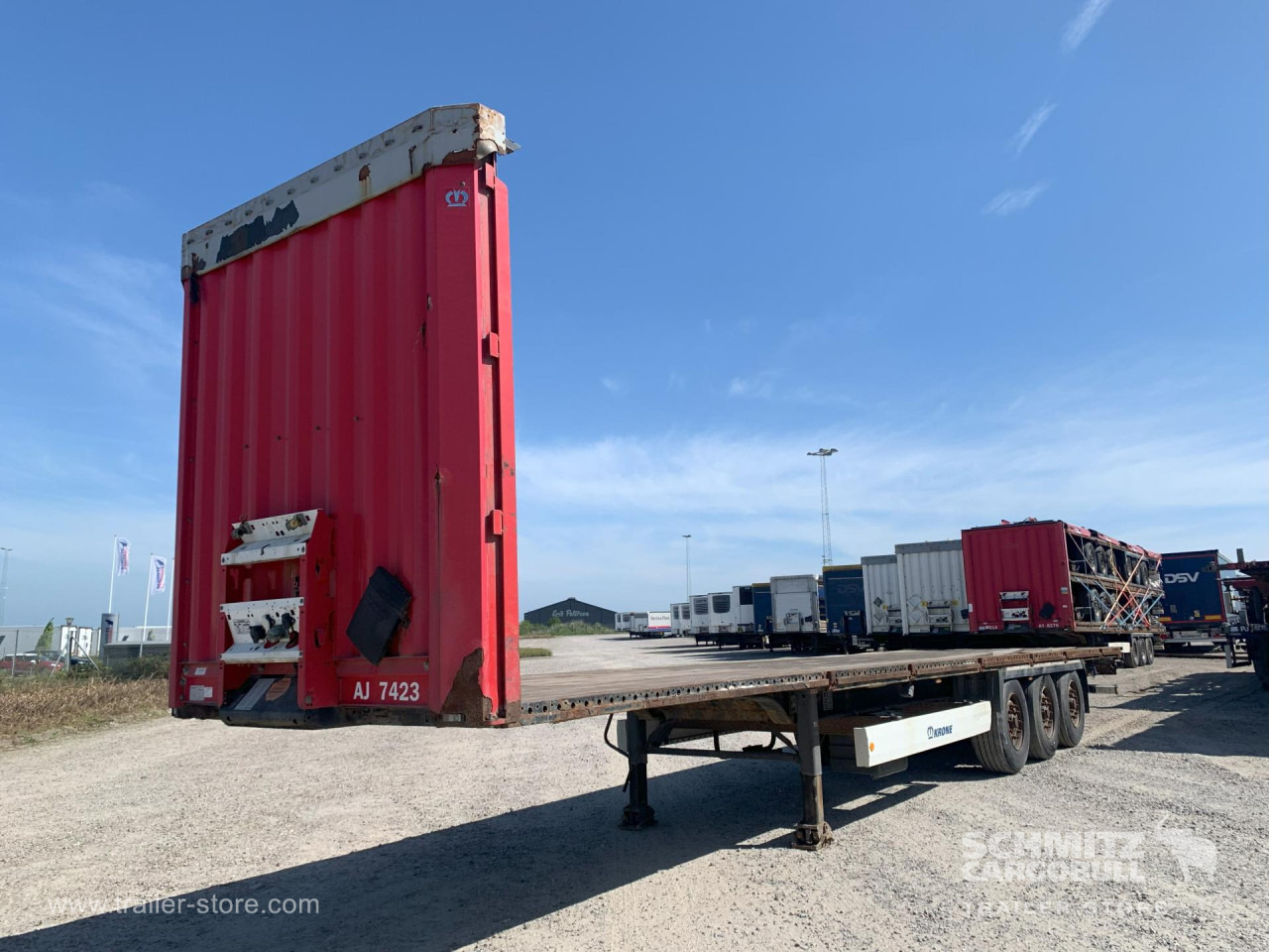 KRONE Platform Standard - Semirremolque plataforma/ Caja abierta: foto 1 KRONE Platform Standard - Semirremolque plataforma/ Caja abierta: foto 1