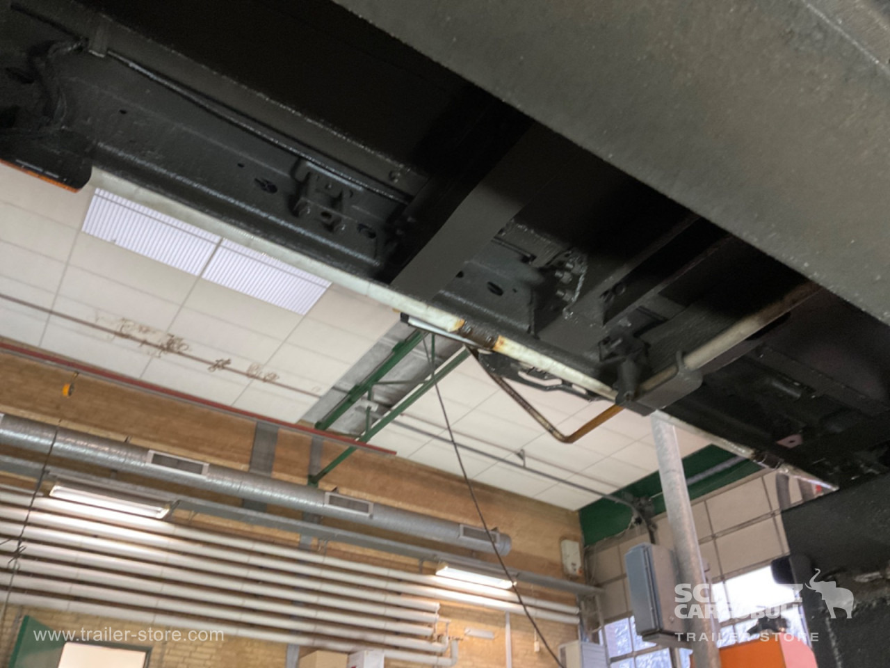 SCHMITZ Curtainsider Standard Forklift holder - Semirremolque lona: foto 2 SCHMITZ Curtainsider Standard Forklift holder - Semirremolque lona: foto 2