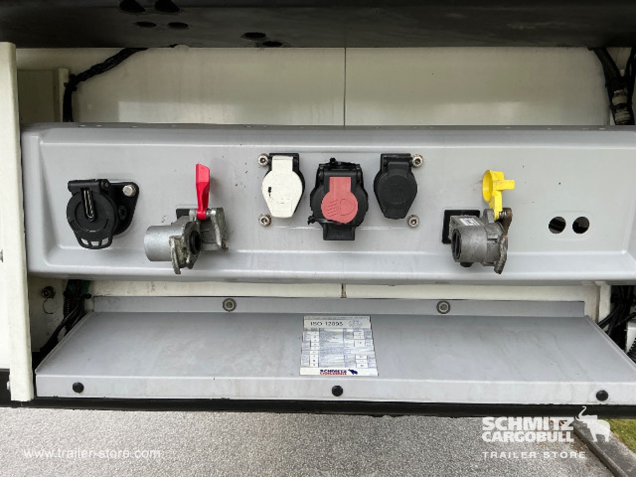 SCHMITZ Semiremolque Frigo Sistema carne colgada - Semirremolque isotérmico: foto 4 SCHMITZ Semiremolque Frigo Sistema carne colgada - Semirremolque isotérmico: foto 4