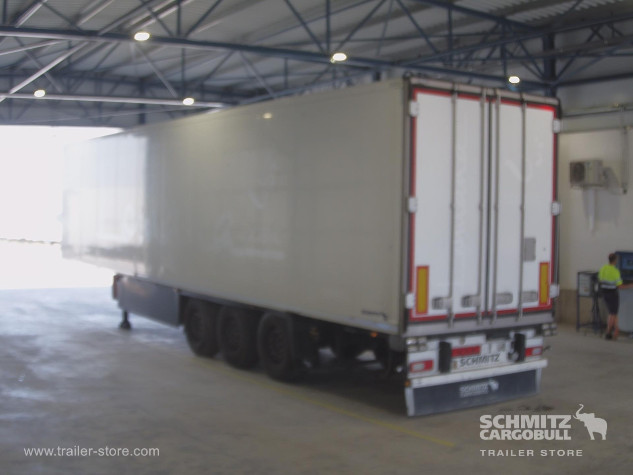 SCHMITZ Semiremolque Frigo Standard - Semirremolque isotérmico: foto 4 SCHMITZ Semiremolque Frigo Standard - Semirremolque isotérmico: foto 4