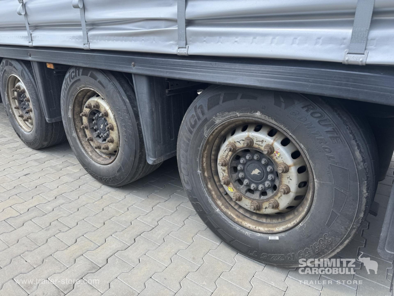 SCHMITZ Curtainsider Mega - Semirremolque lona: foto 2 SCHMITZ Curtainsider Mega - Semirremolque lona: foto 2