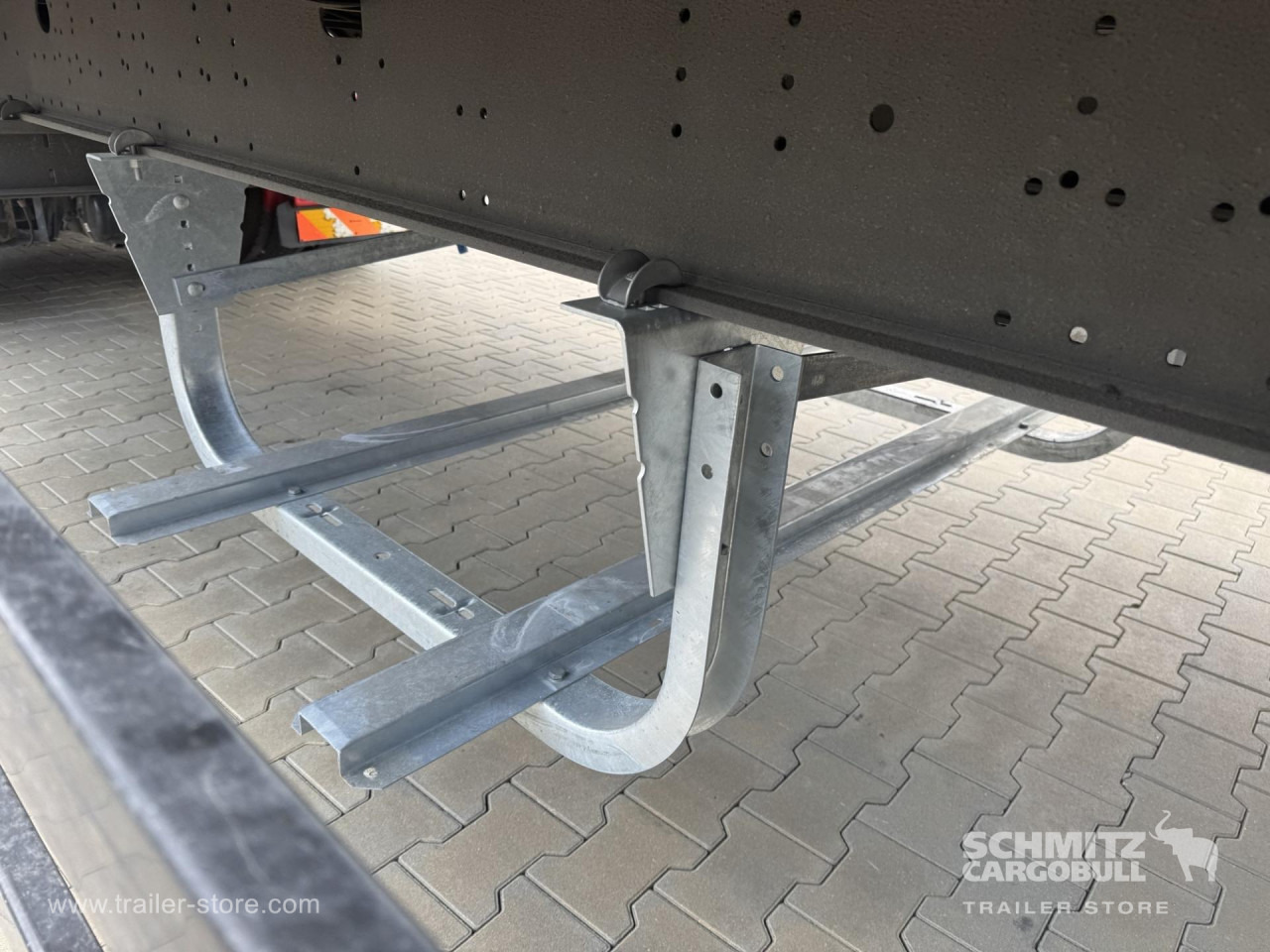 SCHMITZ Curtainsider Mega - Semirremolque lona: foto 3 SCHMITZ Curtainsider Mega - Semirremolque lona: foto 3