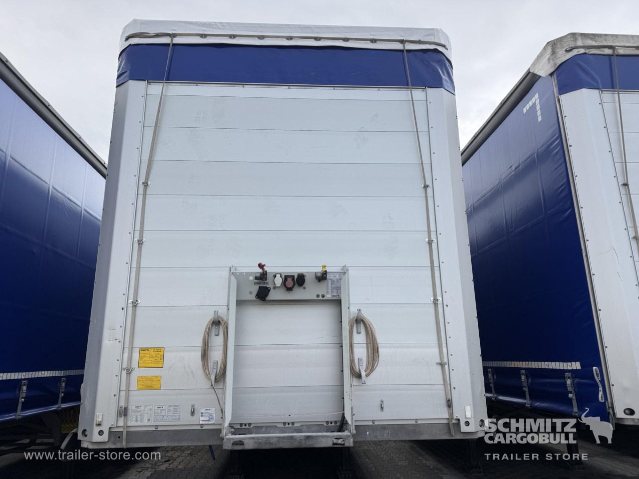 SCHMITZ Curtainsider Standard - Semirremolque lona: foto 4 SCHMITZ Curtainsider Standard - Semirremolque lona: foto 4