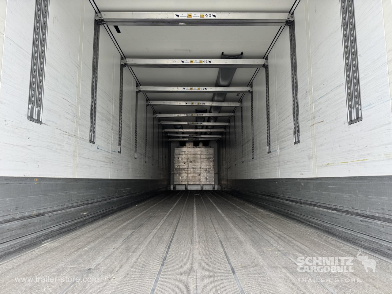 Semirremolque isotérmico SCHMITZ Reefer Standard Double deck: foto 11 Semirremolque isotérmico SCHMITZ Reefer Standard Double deck: foto 11