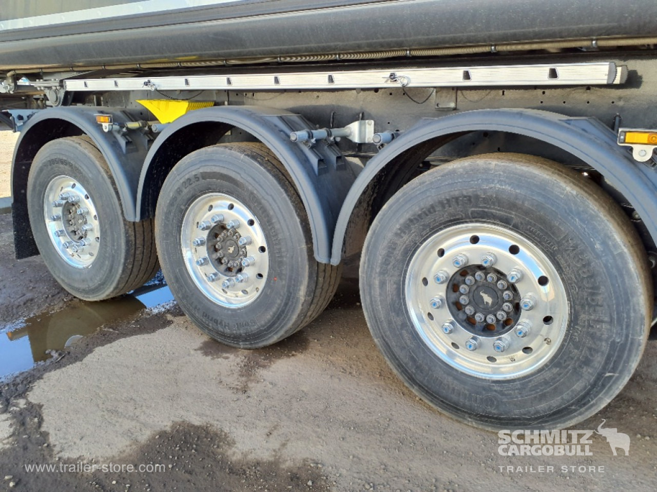 SCHMITZ Tipper Alu-square sided body 55m³ - Semirremolque volquete: foto 2 SCHMITZ Tipper Alu-square sided body 55m³ - Semirremolque volquete: foto 2