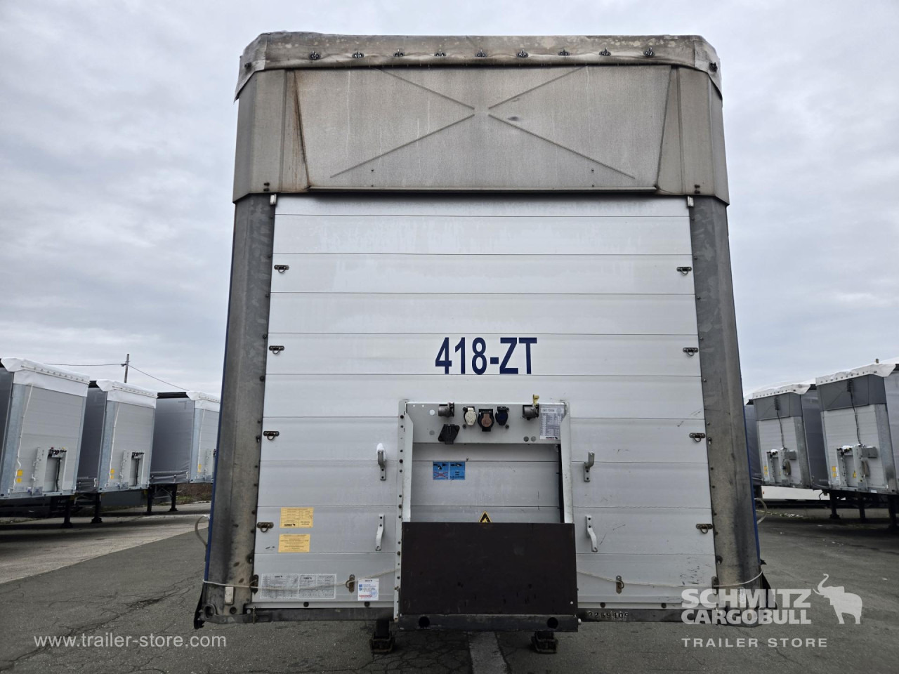 SCHMITZ Curtainsider Varios - Semirremolque lona: foto 3 SCHMITZ Curtainsider Varios - Semirremolque lona: foto 3