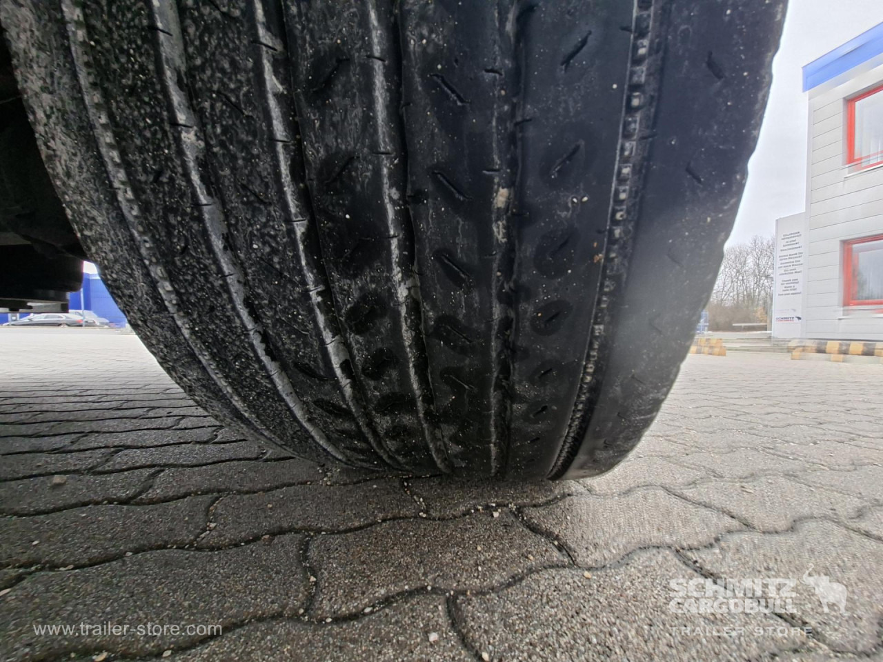 KRONE Curtainsider Mega - Semirremolque lona: foto 3 KRONE Curtainsider Mega - Semirremolque lona: foto 3