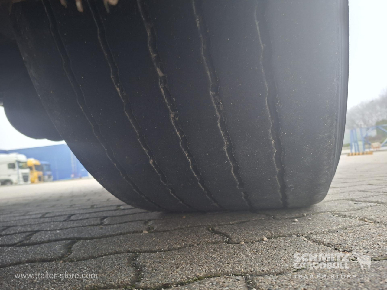 SCHMITZ Curtainsider Mega - Semirremolque lona: foto 4 SCHMITZ Curtainsider Mega - Semirremolque lona: foto 4