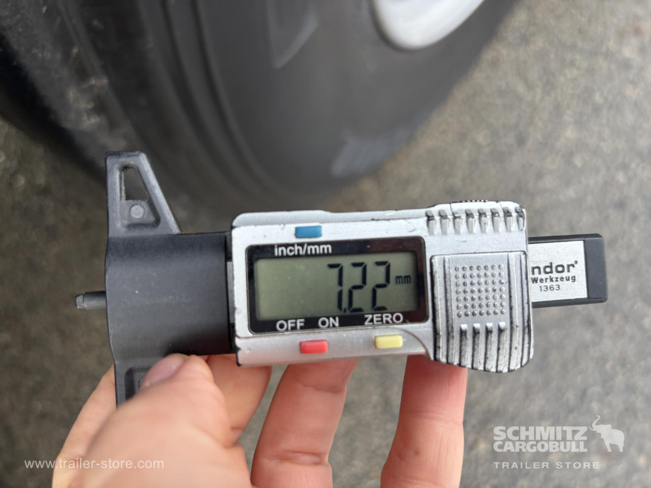 SCHMITZ Curtainsider Standard - Semirremolque lona: foto 4 SCHMITZ Curtainsider Standard - Semirremolque lona: foto 4