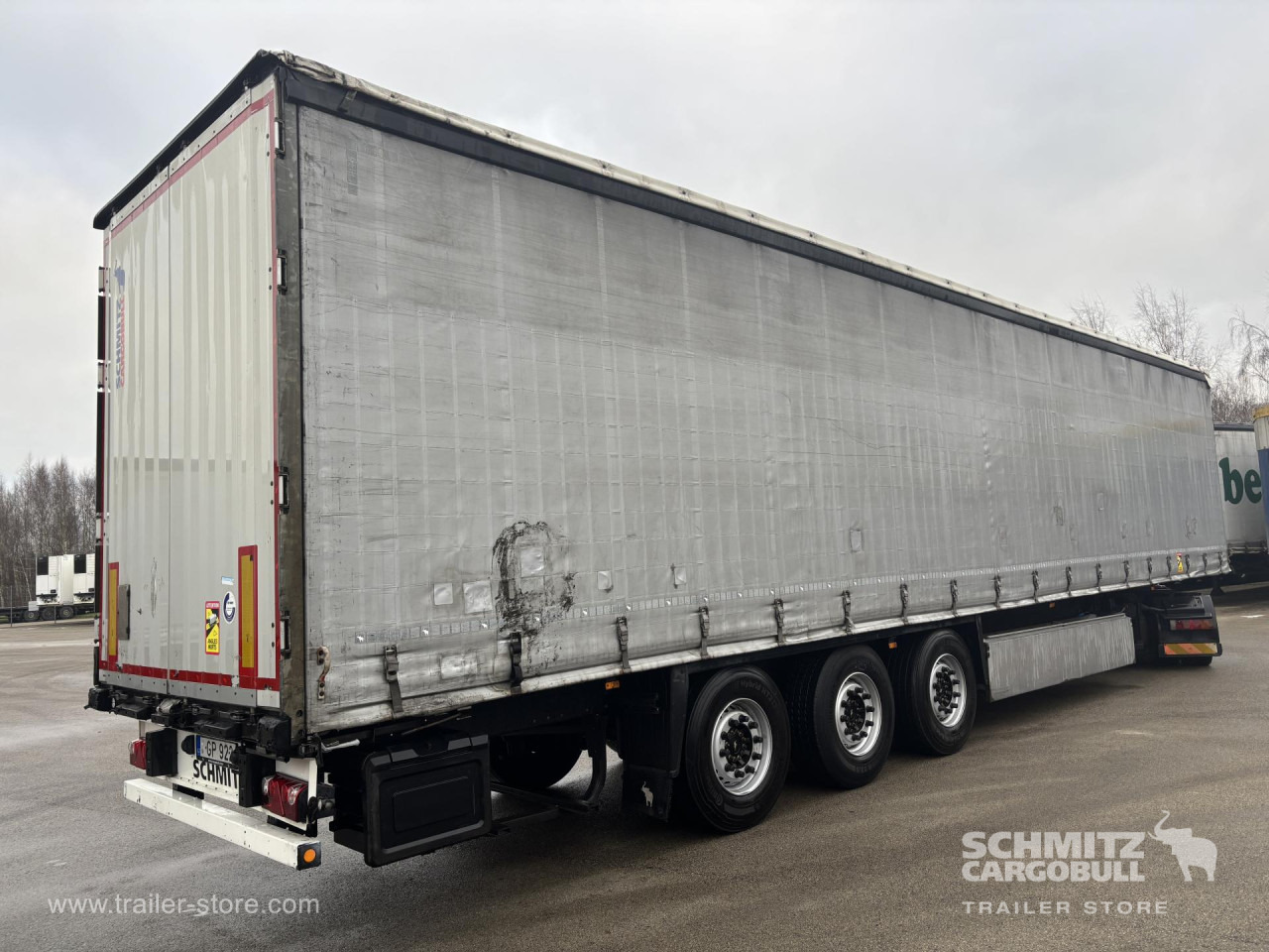 SCHMITZ Curtainsider Standard - Semirremolque lona: foto 1 SCHMITZ Curtainsider Standard - Semirremolque lona: foto 1