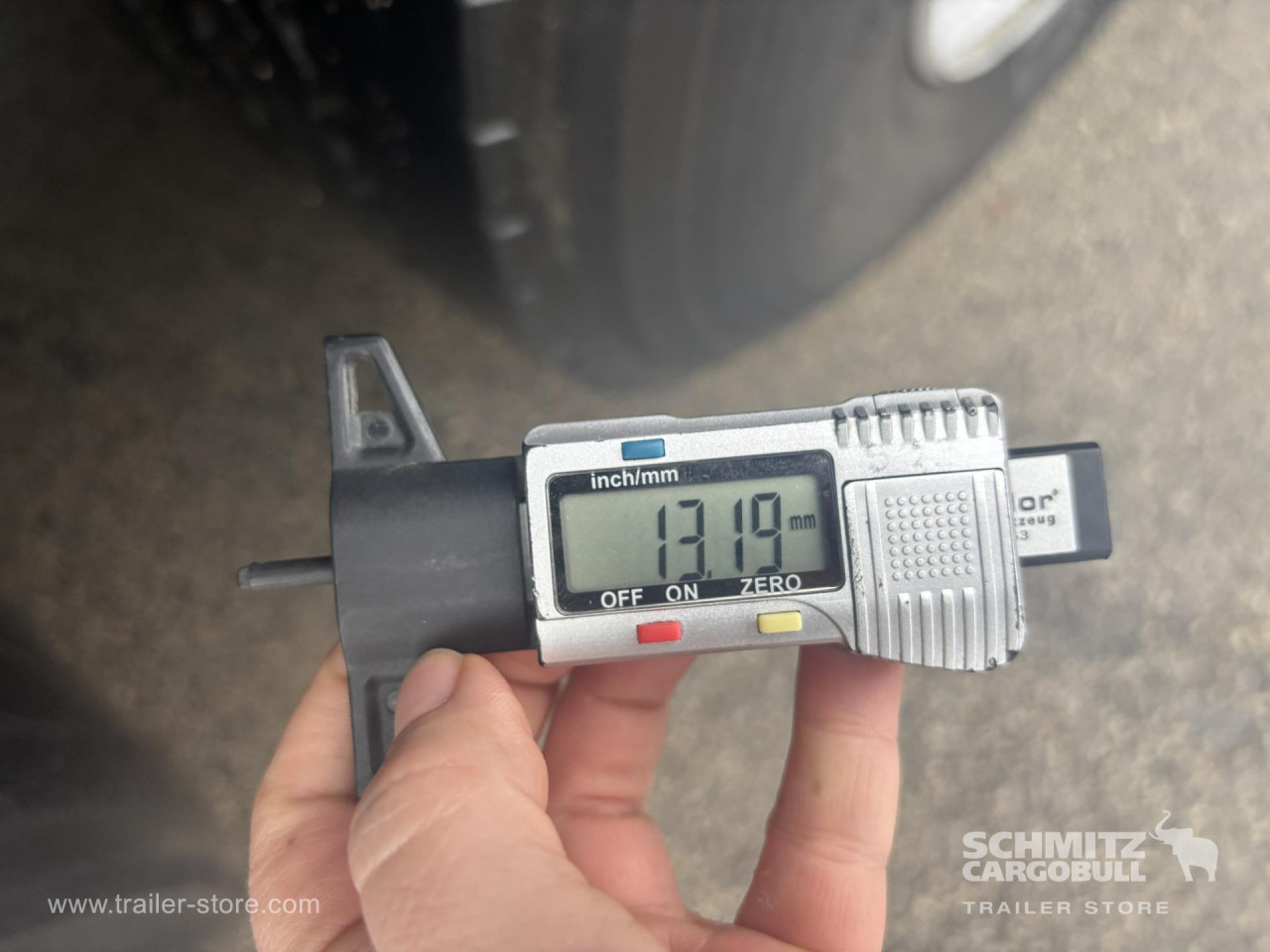 SCHMITZ Curtainsider Standard - Semirremolque lona: foto 3 SCHMITZ Curtainsider Standard - Semirremolque lona: foto 3