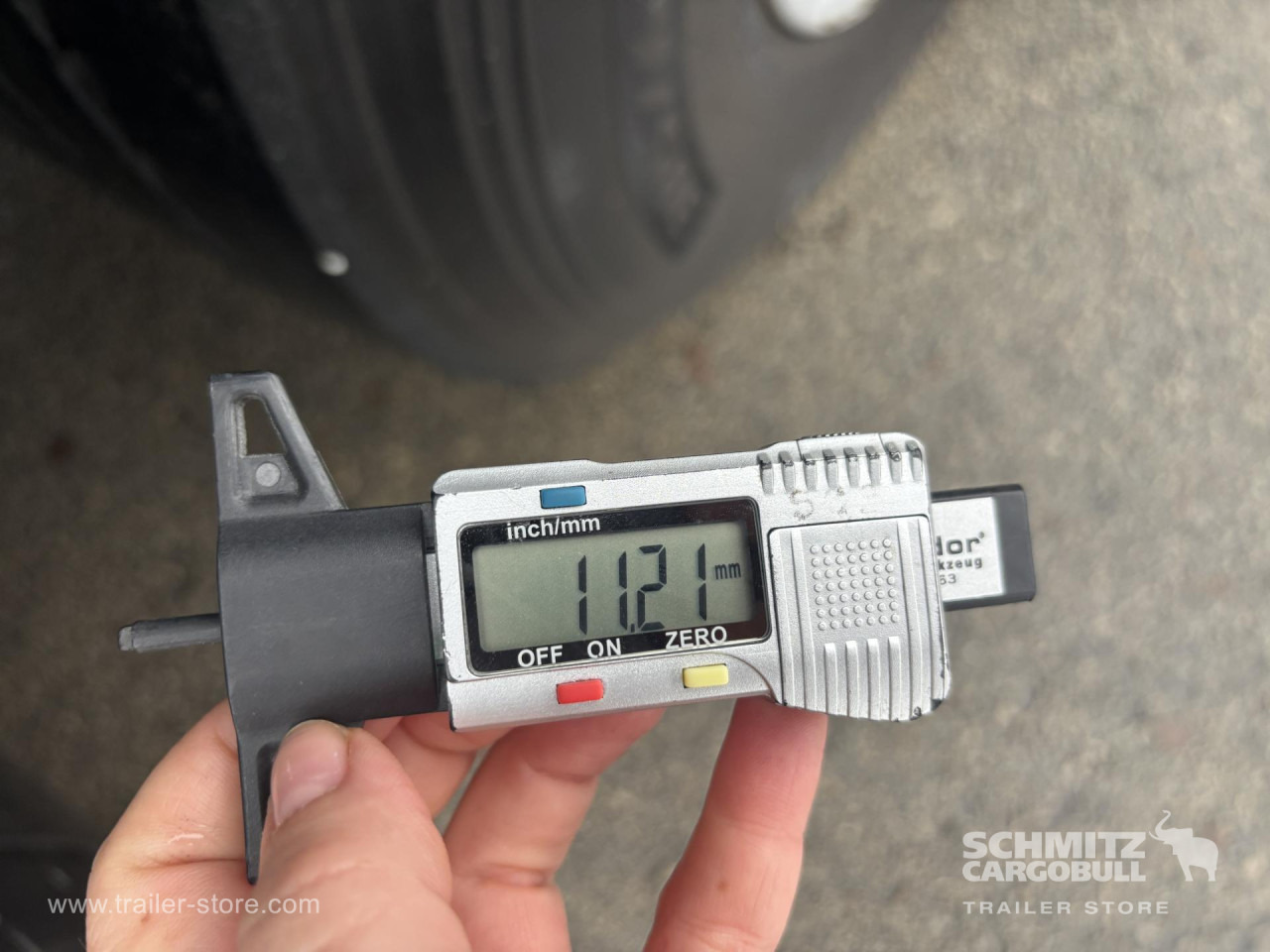 SCHMITZ Curtainsider Standard - Semirremolque lona: foto 4 SCHMITZ Curtainsider Standard - Semirremolque lona: foto 4