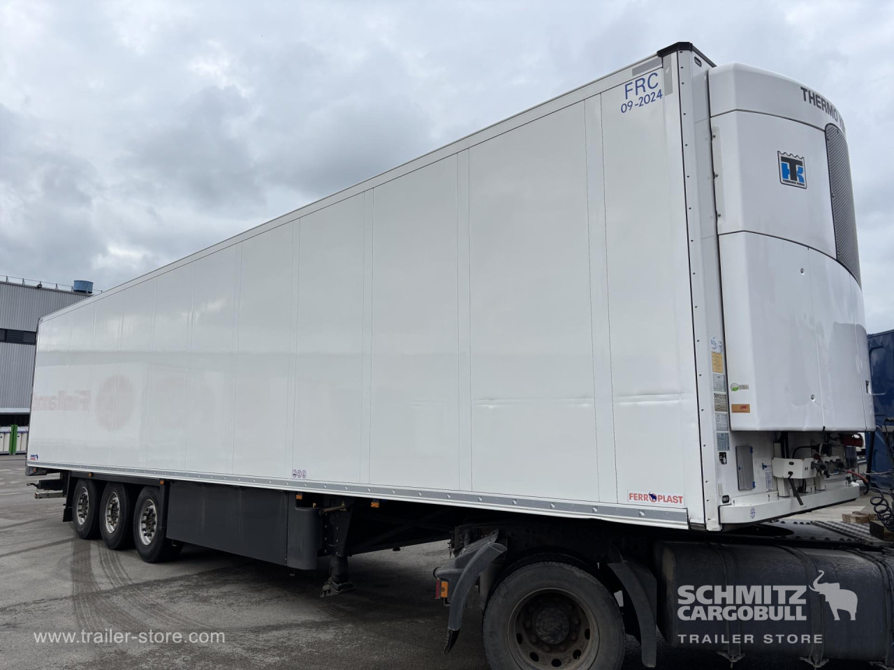 SCHMITZ Reefer Standard Double deck - Semirremolque isotérmico: foto 1 SCHMITZ Reefer Standard Double deck - Semirremolque isotérmico: foto 1