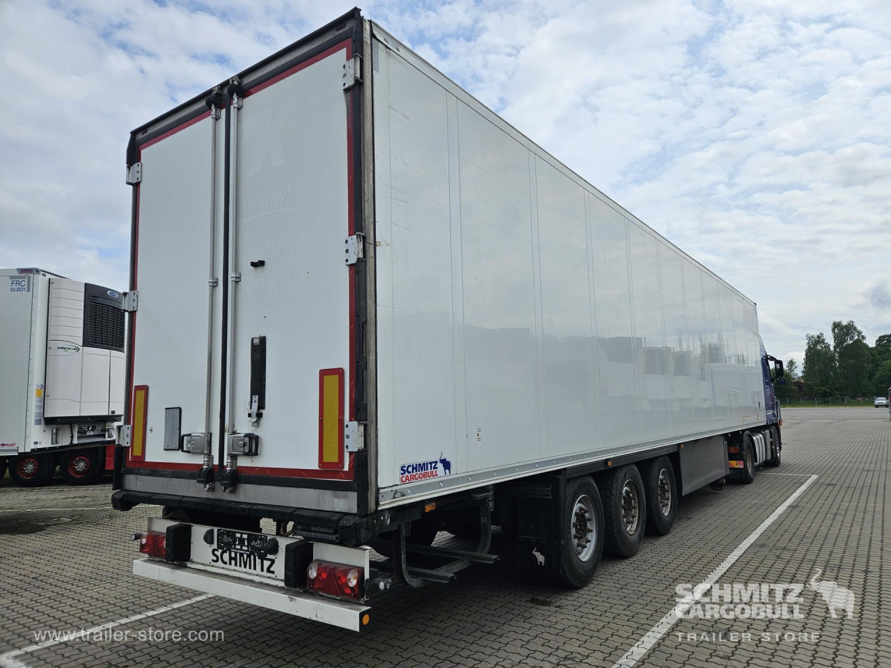 SCHMITZ Reefer Standard Double deck - Semirremolque isotérmico: foto 1 SCHMITZ Reefer Standard Double deck - Semirremolque isotérmico: foto 1
