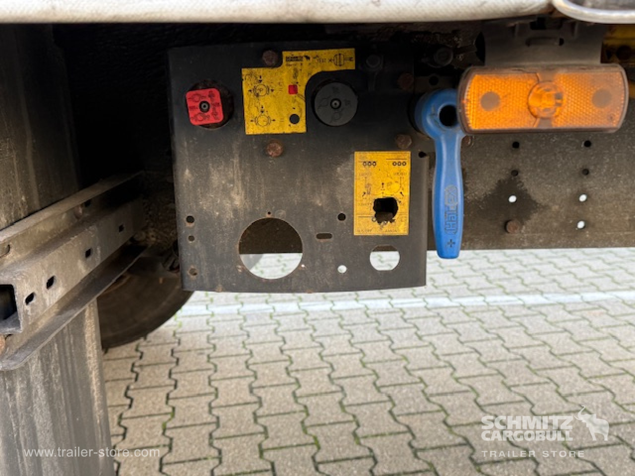 SCHMITZ Oplegger Schuifzeil Standard - Semirremolque lona: foto 2 SCHMITZ Oplegger Schuifzeil Standard - Semirremolque lona: foto 2