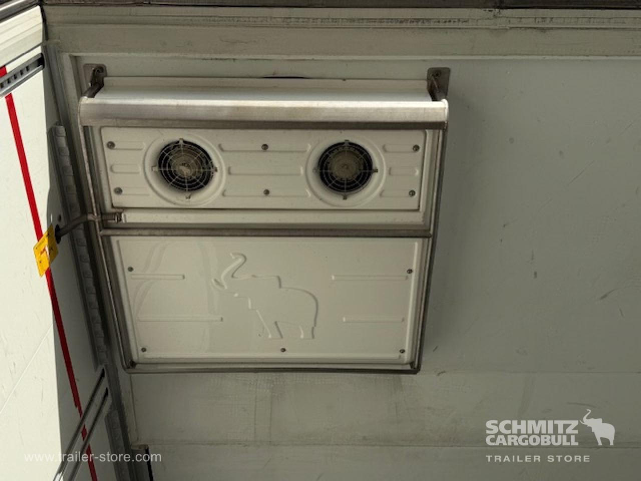 SCHMITZ Oplegger Vries Multitemp - Semirremolque isotérmico: foto 2 SCHMITZ Oplegger Vries Multitemp - Semirremolque isotérmico: foto 2