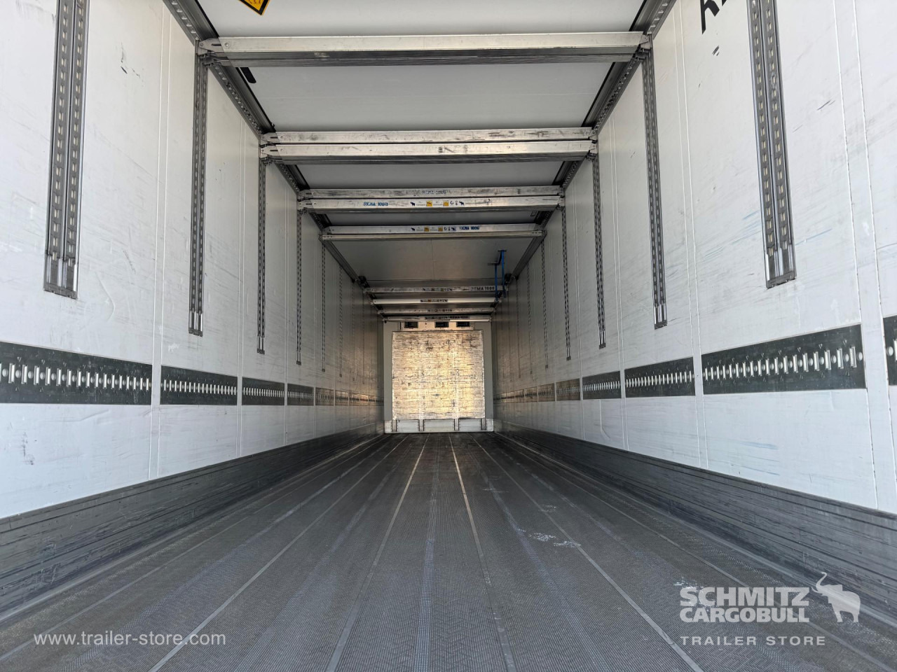 SCHMITZ Reefer Multitemp - Semirremolque isotérmico: foto 4 SCHMITZ Reefer Multitemp - Semirremolque isotérmico: foto 4