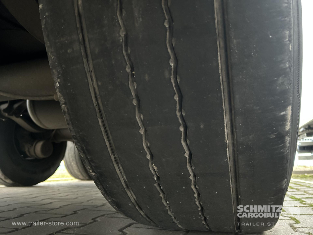 Semirremolque isotérmico SCHMITZ Reefer Standard Double deck: foto 11 Semirremolque isotérmico SCHMITZ Reefer Standard Double deck: foto 11