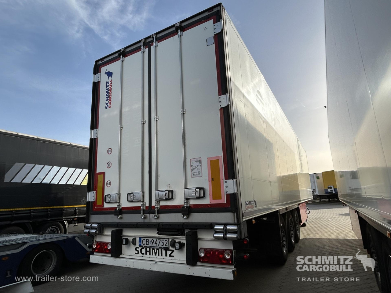 SCHMITZ Reefer Standard - Semirremolque isotérmico: foto 5 SCHMITZ Reefer Standard - Semirremolque isotérmico: foto 5