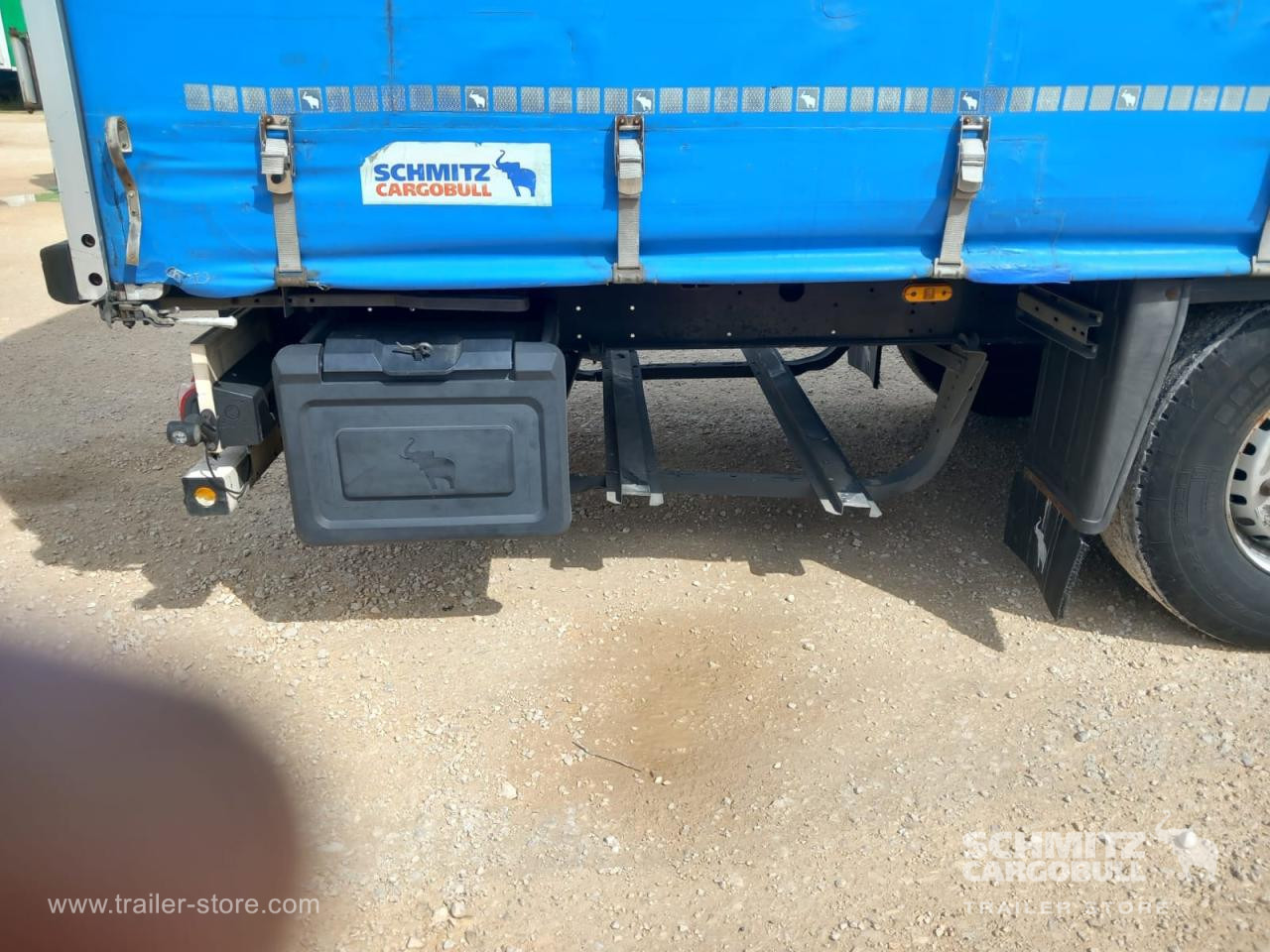 SCHMITZ Curtainsider Standard - Semirremolque lona: foto 4 SCHMITZ Curtainsider Standard - Semirremolque lona: foto 4
