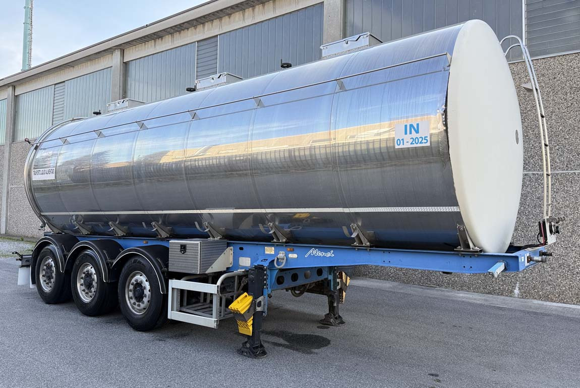 Bata SANTI/MENCI 13.000-8.000-13.000LT - Semirremolque cisterna: foto 5 Bata SANTI/MENCI 13.000-8.000-13.000LT - Semirremolque cisterna: foto 5