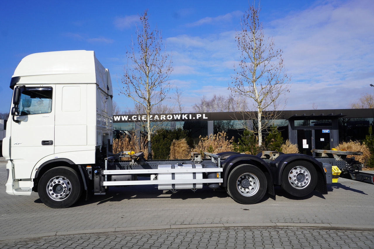 DAF XF 480 SSC / 6x2 / BDF / standard / 380 tho.km - Camión portacontenedore/ Intercambiable: foto 4 DAF XF 480 SSC / 6x2 / BDF / standard / 380 tho.km - Camión portacontenedore/ Intercambiable: foto 4