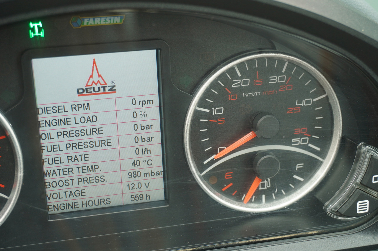 FARESIN 730C Classic 55 / 550 MTH !!! / 7 m reach / joystick - Manipulador telescópico: foto 2 FARESIN 730C Classic 55 / 550 MTH !!! / 7 m reach / joystick - Manipulador telescópico: foto 2