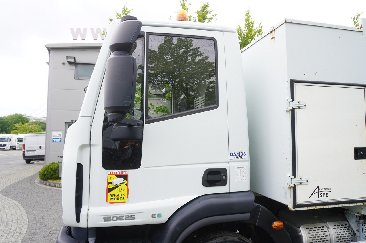 Grua de remolque autos IVECO Eurocargo 150 E25 / 90 tho. km !!! / Tow truck: foto 19