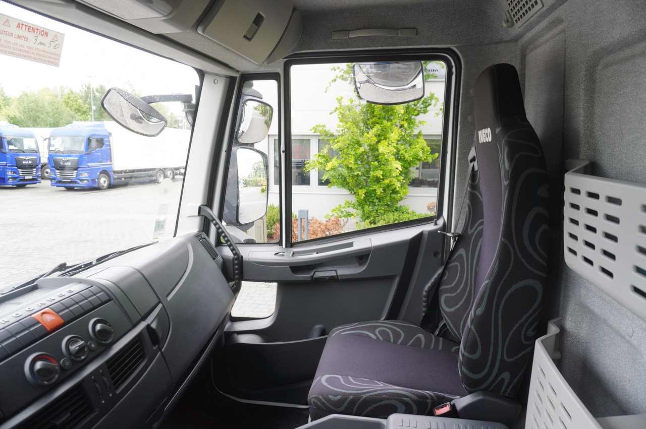 Grua de remolque autos IVECO Eurocargo 150 E25 / 90 tho. km !!! / Tow truck: foto 21