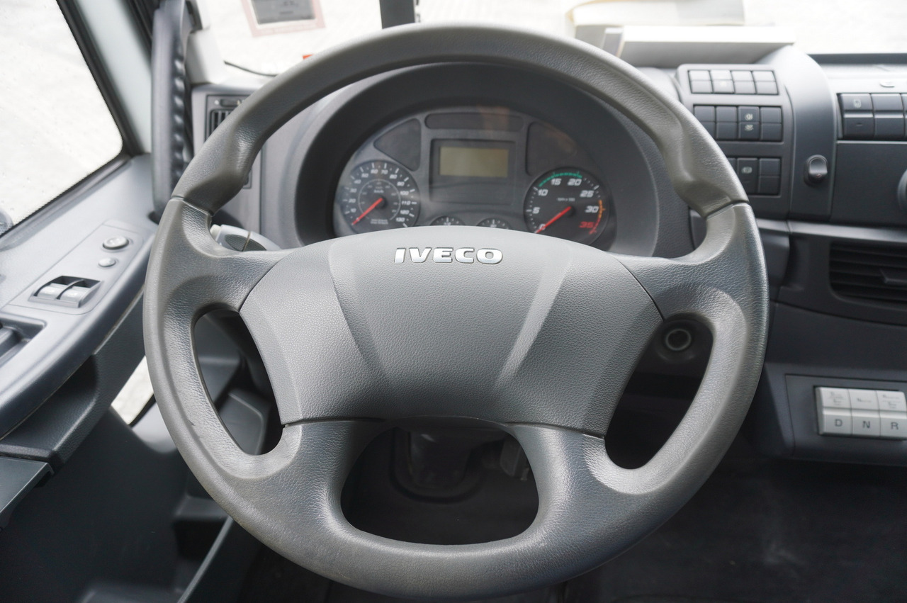 Grua de remolque autos IVECO Eurocargo 150 E25 / 90 tho. km !!! / Tow truck: foto 26