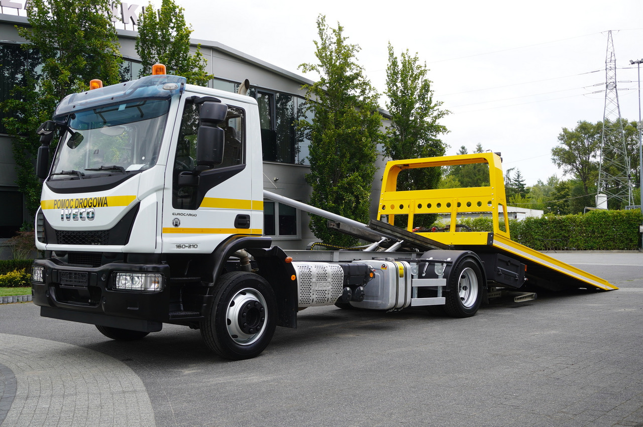 IVECO Eurocargo 160-210 / 75,000 km! / OMARS lowered tow truck platform / Fork - Grua de remolque autos: foto 4 IVECO Eurocargo 160-210 / 75,000 km! / OMARS lowered tow truck platform / Fork - Grua de remolque autos: foto 4