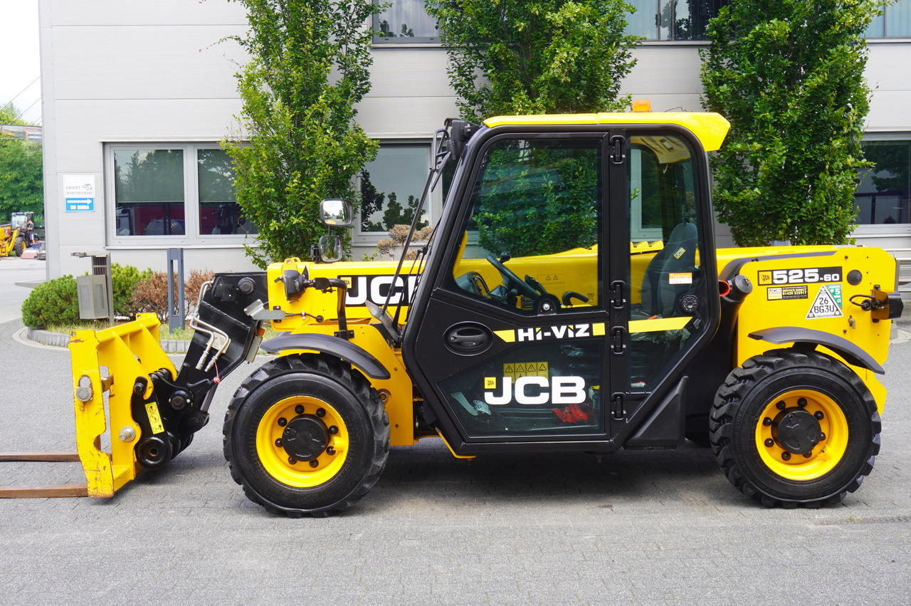 JCB 525-60T5 / 2022 / 860 MTH! / 2.5 T / Reach 6 m / joystick - Manipulador telescópico: foto 3 JCB 525-60T5 / 2022 / 860 MTH! / 2.5 T / Reach 6 m / joystick - Manipulador telescópico: foto 3