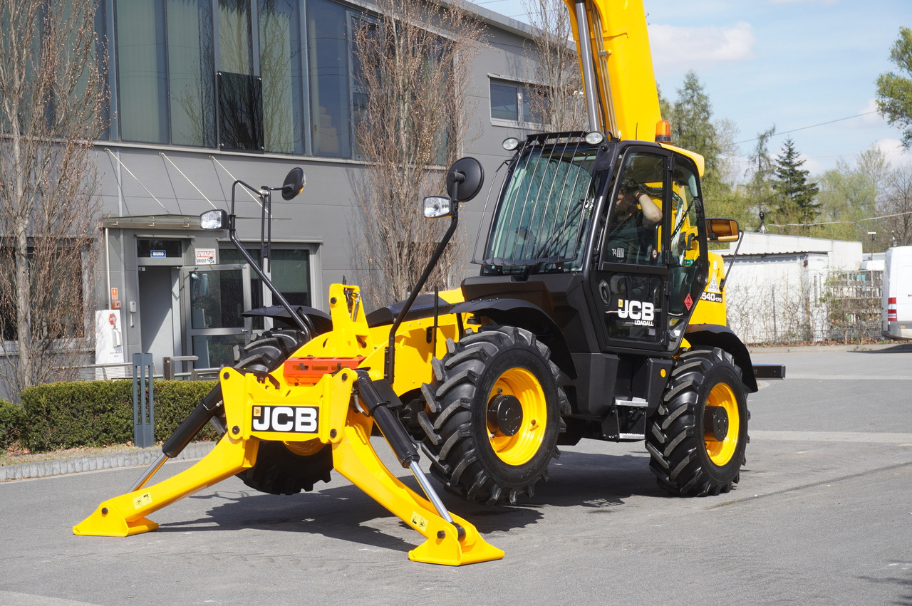 Leasing de JCB 540-170 Telescopic Loader / 17m / joystick JCB 540-170 Telescopic Loader / 17m / joystick: foto 22