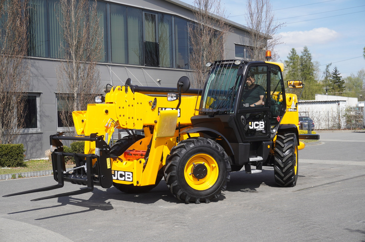 Leasing de JCB 540-170 Telescopic Loader / 17m / joystick JCB 540-170 Telescopic Loader / 17m / joystick: foto 16