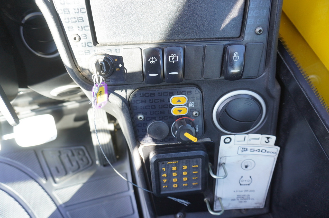 Leasing de JCB 540-200 Telescopic Loader / 20m / joystick JCB 540-200 Telescopic Loader / 20m / joystick: foto 29