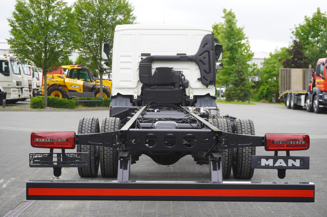 MAN TGL 12.190 / Chassis 8 m / 100 tho. km - Camión chasis: foto 5 MAN TGL 12.190 / Chassis 8 m / 100 tho. km - Camión chasis: foto 5