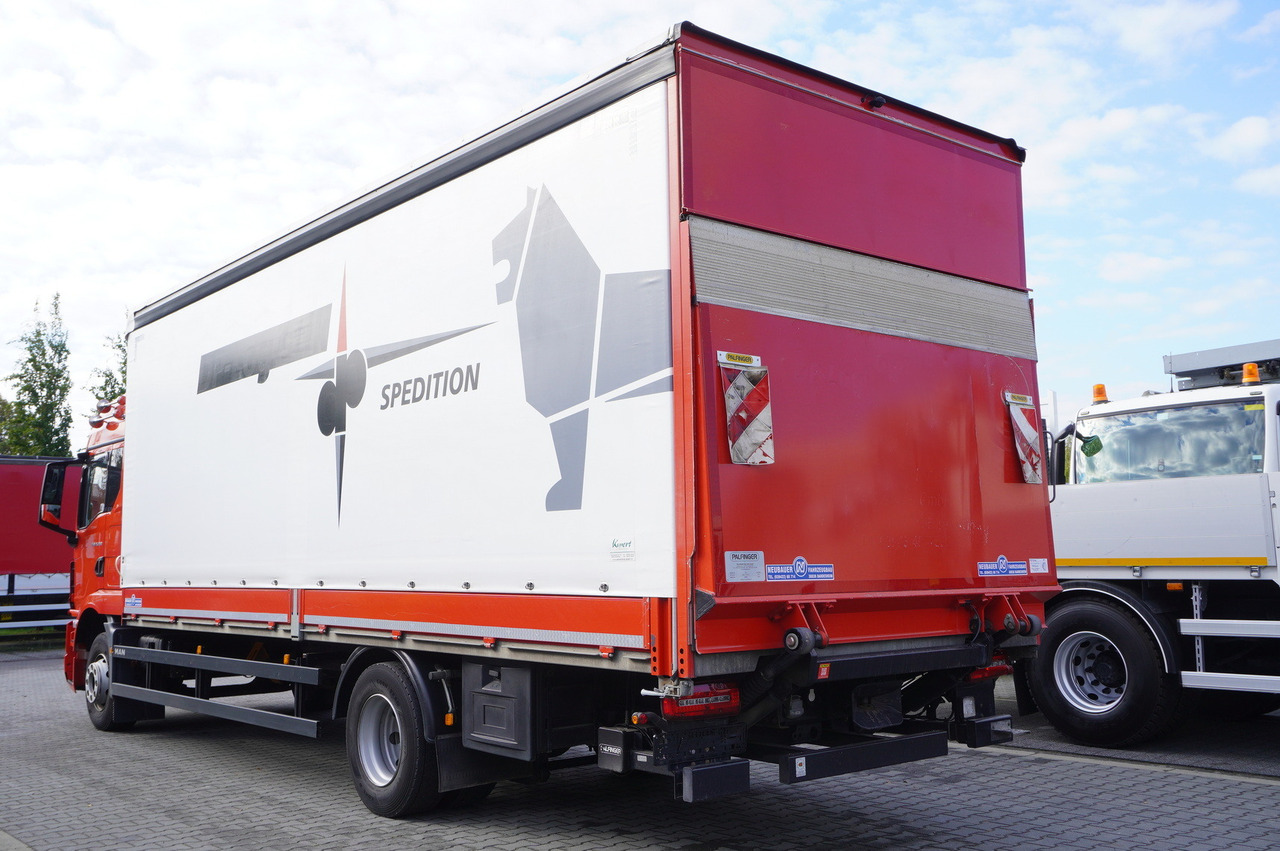 MAN TGM 15.290 / Curtainsider 17 EPAL / 2022 - Camión lona: foto 2 MAN TGM 15.290 / Curtainsider 17 EPAL / 2022 - Camión lona: foto 2