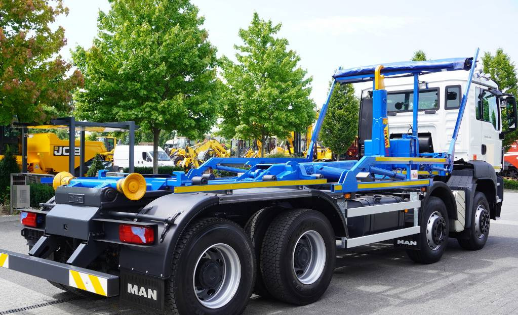 Camión multibasculante MAN TGS 35.400 8×4 HYVA LIFT 32.56 SE hooklift: foto 8