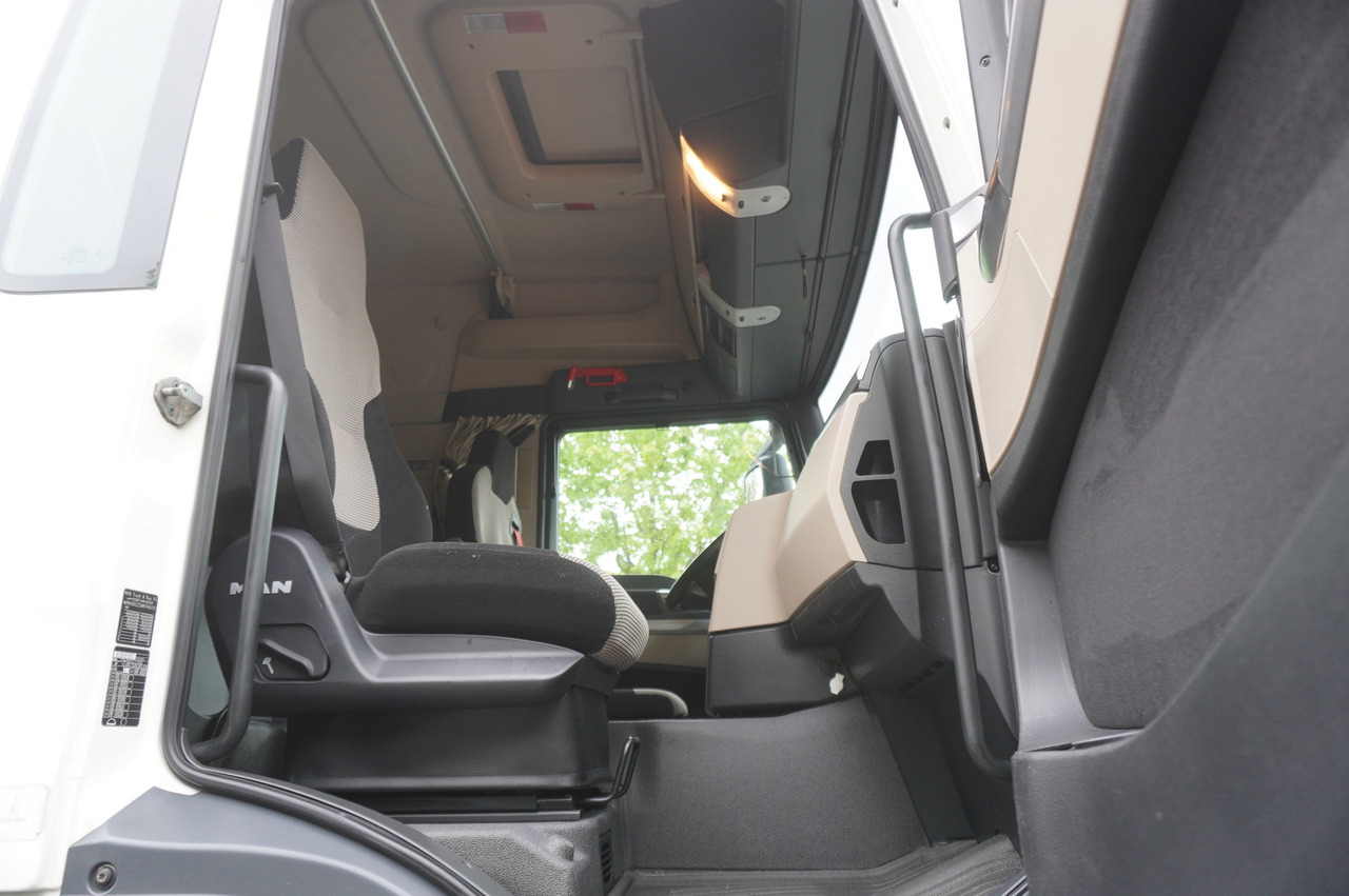 Cuba de purín MAN TGS 35.420 8×2 / NEW septic barrel 13000 L / 3 steered axles: foto 29 Cuba de purín MAN TGS 35.420 8×2 / NEW septic barrel 13000 L / 3 steered axles: foto 29