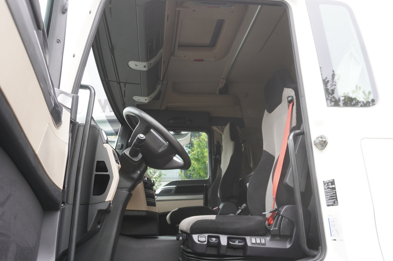 Cuba de purín MAN TGS 35.420 8×2 / NEW septic barrel 13000 L / 3 steered axles: foto 18 Cuba de purín MAN TGS 35.420 8×2 / NEW septic barrel 13000 L / 3 steered axles: foto 18