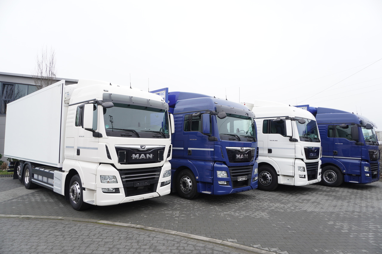 MAN TGX 26.510 6×2 E6 2021 / ATP/FRC / Schmitz FLOWER refrigerator 19 pallets / steering axle / 2 units - Camión frigorífico: foto 1 MAN TGX 26.510 6×2 E6 2021 / ATP/FRC / Schmitz FLOWER refrigerator 19 pallets / steering axle / 2 units - Camión frigorífico: foto 1