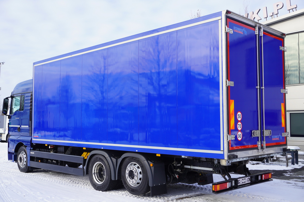 MAN TGX 26.510 6×2 E6 2021 / ATP/FRC / Schmitz FLOWER refrigerator 19 pallets / steering axle / 2 units - Camión frigorífico: foto 5 MAN TGX 26.510 6×2 E6 2021 / ATP/FRC / Schmitz FLOWER refrigerator 19 pallets / steering axle / 2 units - Camión frigorífico: foto 5