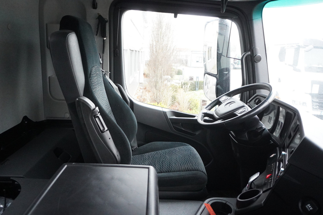 Camión volquete MERCEDES-BENZ Actros 1846 4×2 / NEW 3-sided tipper / 10 t load cap / Diff. lock: foto 28 Camión volquete MERCEDES-BENZ Actros 1846 4×2 / NEW 3-sided tipper / 10 t load cap / Diff. lock: foto 28