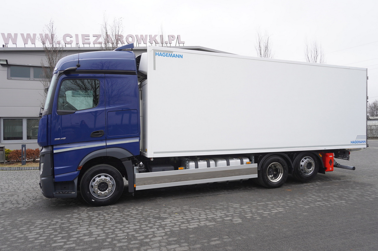 MERCEDES-BENZ Actros 2545 / 2021 / Hagemann refrigerator Multitemperature - Camión frigorífico: foto 2 MERCEDES-BENZ Actros 2545 / 2021 / Hagemann refrigerator Multitemperature - Camión frigorífico: foto 2