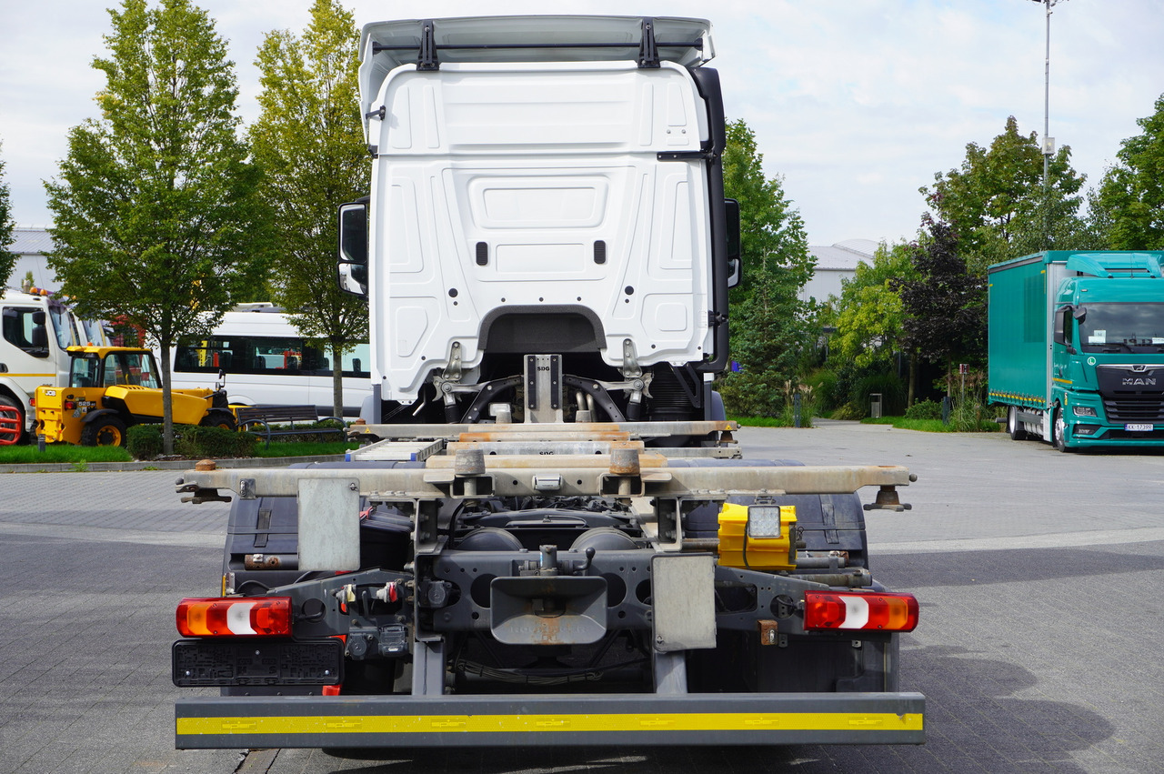 MERCEDES-BENZ Actros 2545 6×2 MP5 / Full ADR / 2 units - Camión portacontenedore/ Intercambiable: foto 5 MERCEDES-BENZ Actros 2545 6×2 MP5 / Full ADR / 2 units - Camión portacontenedore/ Intercambiable: foto 5