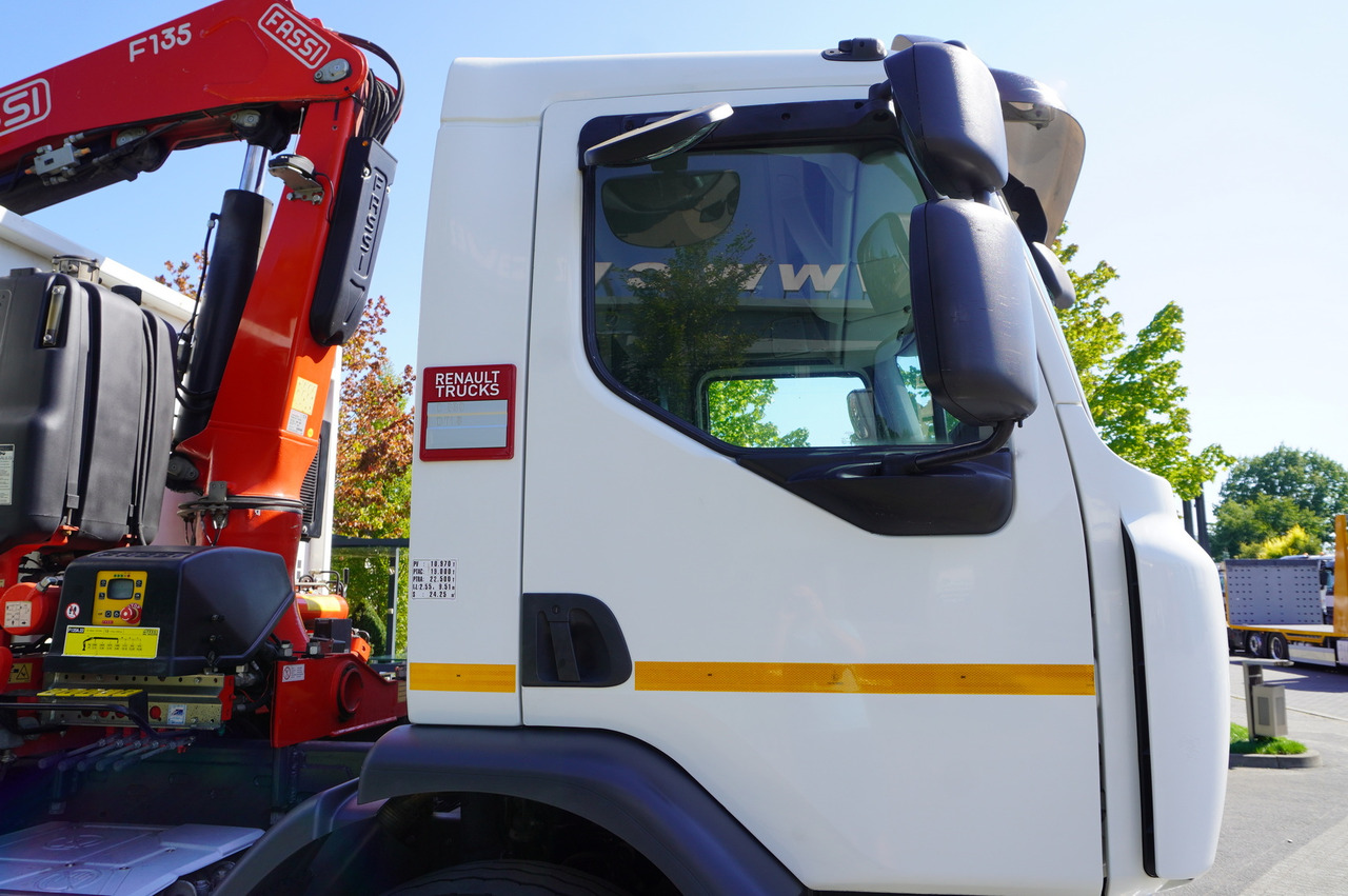 Leasing de RENAULT C280 DTI 8 / FASSI crane 5.6 T / range 8 m / Flatbed 15 EPAL RENAULT C280 DTI 8 / FASSI crane 5.6 T / range 8 m / Flatbed 15 EPAL: foto 13 Leasing de RENAULT C280 DTI 8 / FASSI crane 5.6 T / range 8 m / Flatbed 15 EPAL RENAULT C280 DTI 8 / FASSI crane 5.6 T / range 8 m / Flatbed 15 EPAL: foto 13