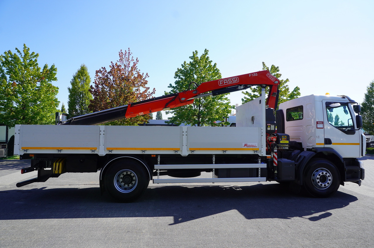 RENAULT C280 DTI 8 / FASSI crane 5.6 T / range 8 m / Flatbed 15 EPAL - Camión caja abierta, Camión grúa: foto 2 RENAULT C280 DTI 8 / FASSI crane 5.6 T / range 8 m / Flatbed 15 EPAL - Camión caja abierta, Camión grúa: foto 2