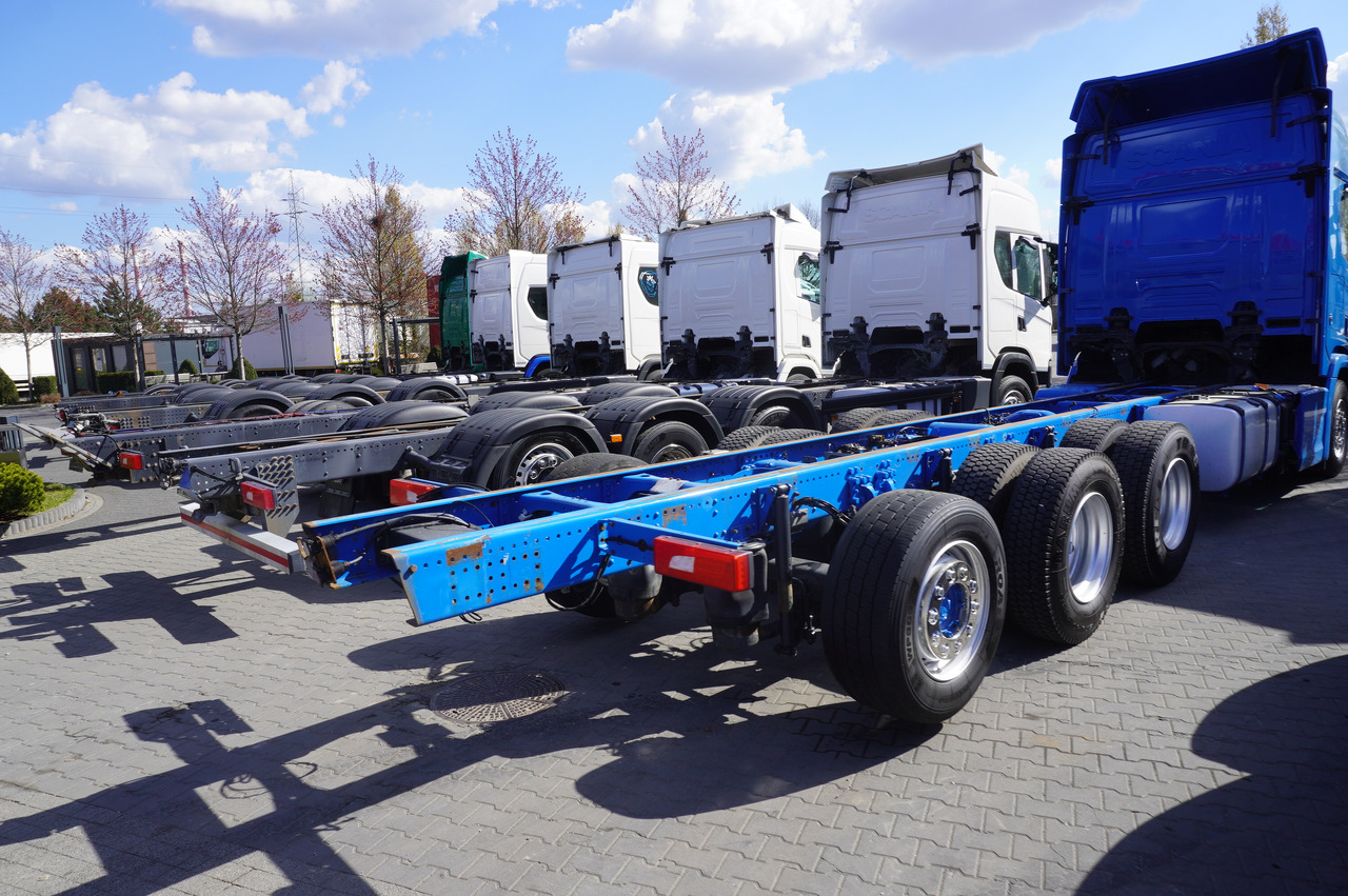 Camión chasis SCANIA R650 V8 / 650 HP/ frame 8.8 m / steered 4th axis / 20 units: foto 6 Camión chasis SCANIA R650 V8 / 650 HP/ frame 8.8 m / steered 4th axis / 20 units: foto 6
