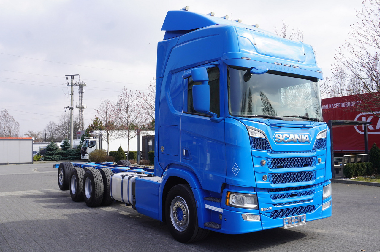 SCANIA R650 V8 / 650 HP/ frame 8.8 m / steered 4th axle - Camión chasis: foto 5 SCANIA R650 V8 / 650 HP/ frame 8.8 m / steered 4th axle - Camión chasis: foto 5