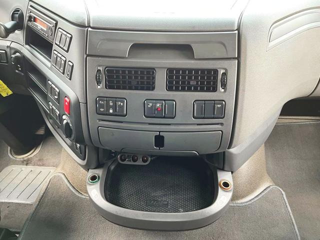 Cabeza tractora DAF XF 460 FT SSC Intarder 2xTank 1.185 Liter Euro 6: foto 21